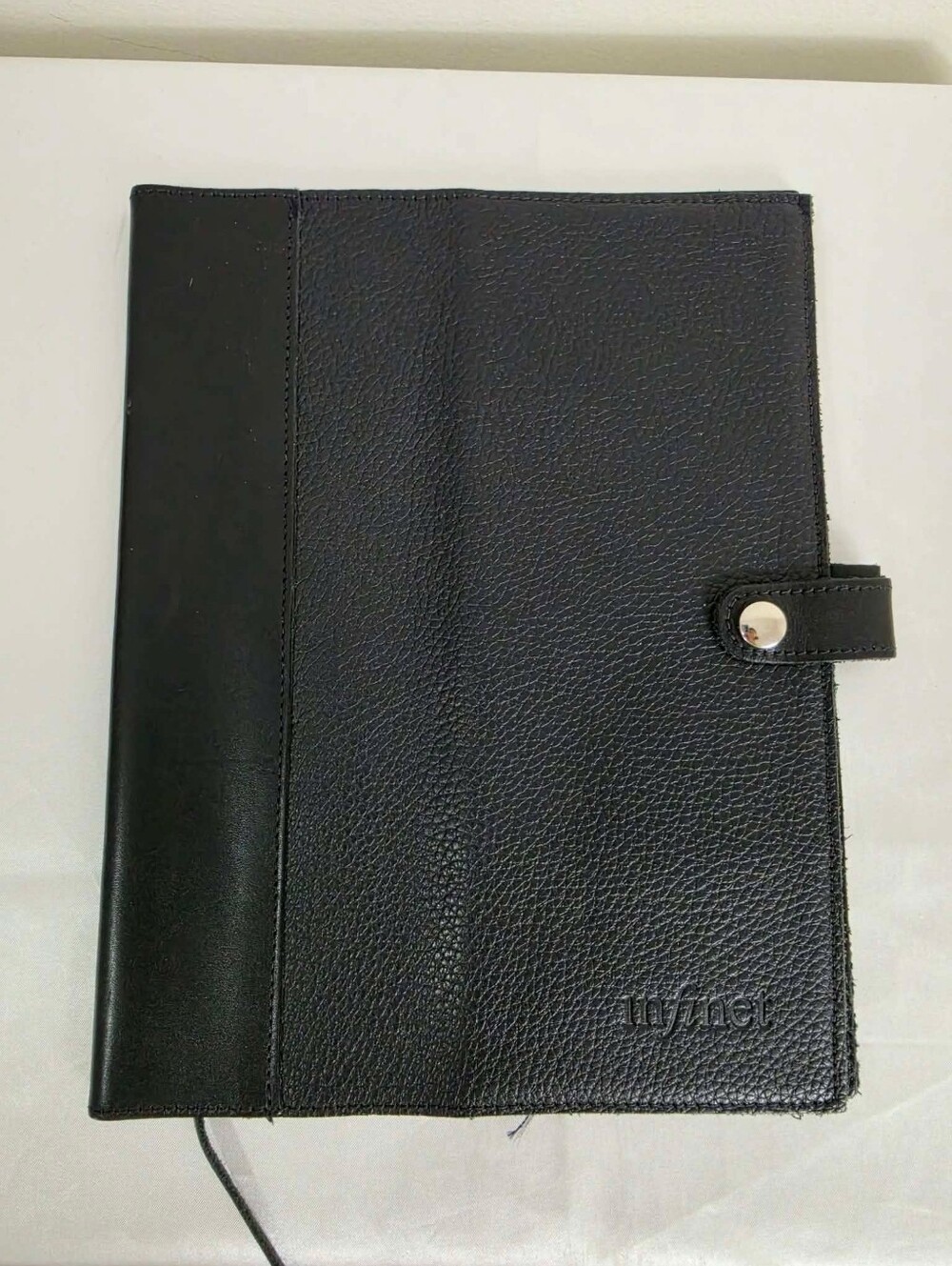 Roots Infinit Black Leather Folio with Snap Closure